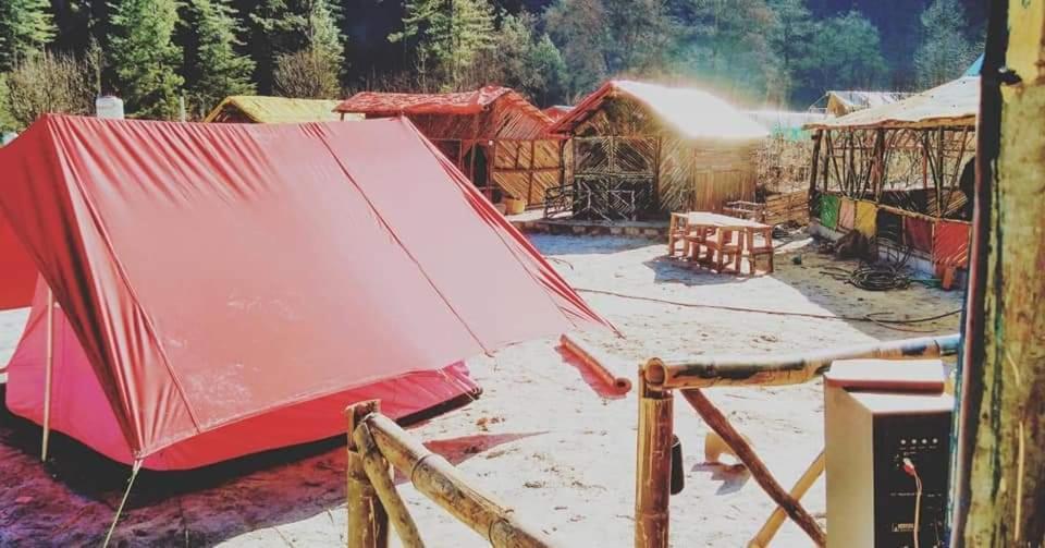 Stayhigh Camps & Cottages Kasol Esterno foto