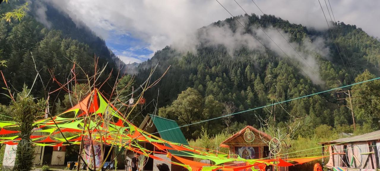 Stayhigh Camps & Cottages Kasol Esterno foto