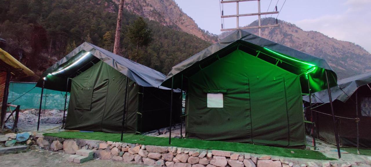 Stayhigh Camps & Cottages Kasol Esterno foto