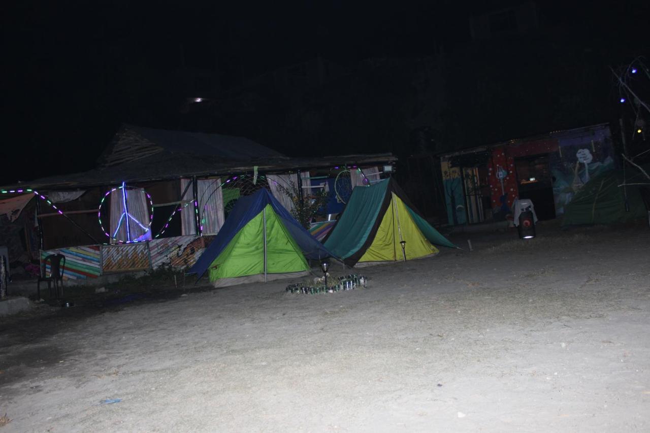 Stayhigh Camps & Cottages Kasol Esterno foto