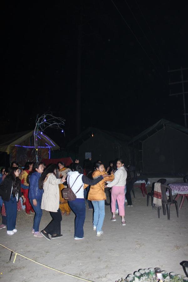 Stayhigh Camps & Cottages Kasol Esterno foto